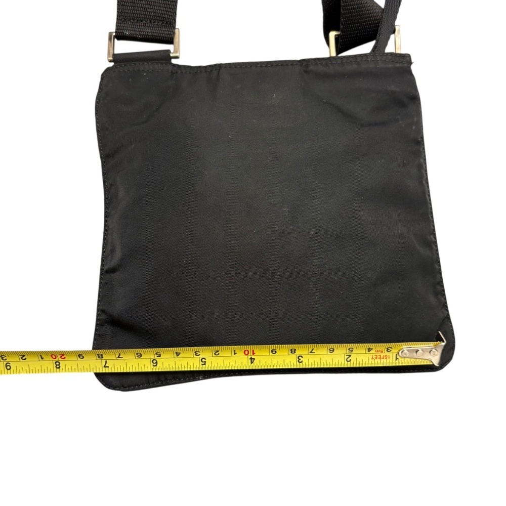 Prada vintage y2k black nylon swing pack crossbody bag - Picture 3 of 9